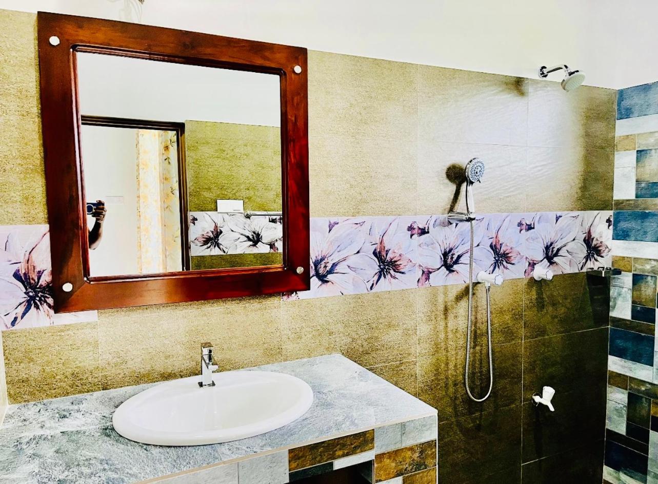 Aura Villa Polonnaruwa Bagian luar foto